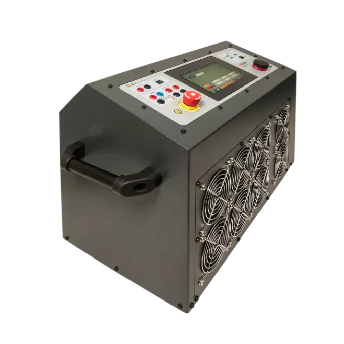Megger TORKEL900 touchscreen showing real-time discharge test voltage curve